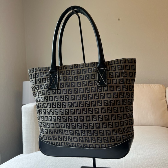 Fendi Tote Bag Handbag Zucchino Navy - Picture 2 of 8